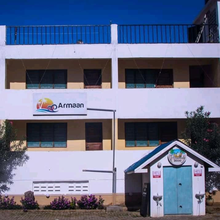 Armaan Guest House Діані-Біч Екстер'єр фото
